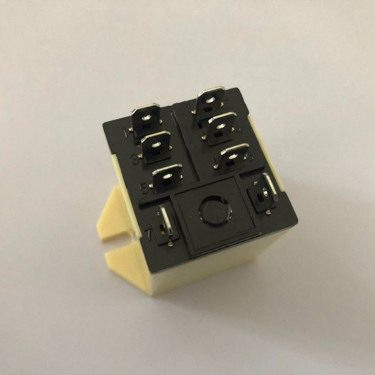 Rơle trung gian JQX-30F 2Z 30A - đánh giá và giá Shelly Relay Module